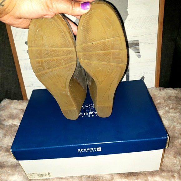 Sperry Harlow Graphite Wedge with distressed leather! - Picture 5 of 5